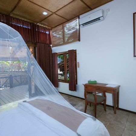 Janji Laut Resort Tanahwangko Exteriör bild