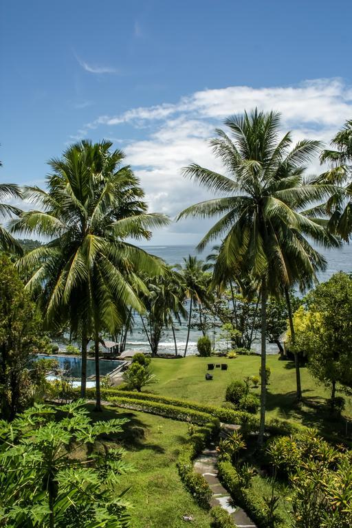 Janji Laut Resort Tanahwangko Exteriör bild