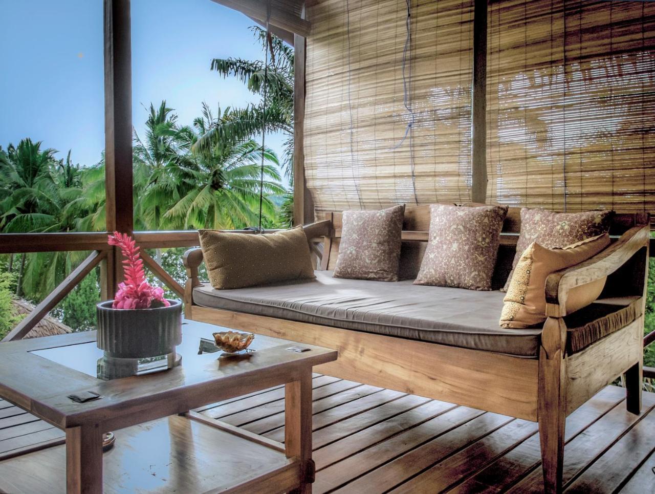 Janji Laut Resort Tanahwangko Exteriör bild