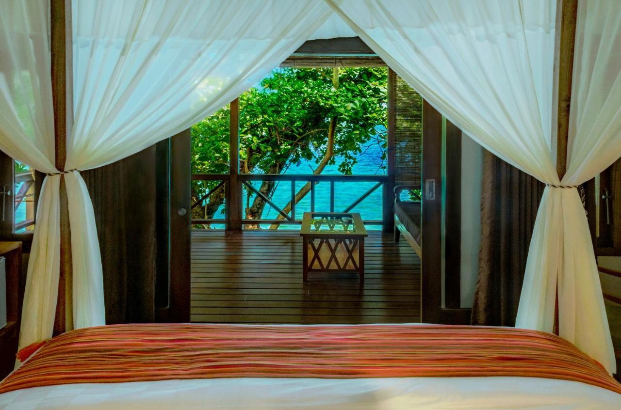 Janji Laut Resort Tanahwangko Exteriör bild
