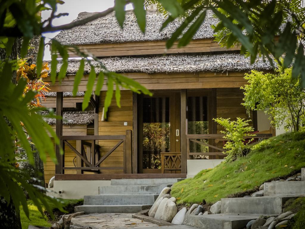 Janji Laut Resort Tanahwangko Exteriör bild